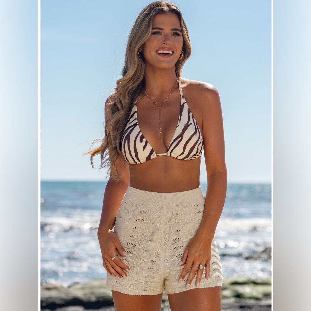 Cupshe x JoJo Belle Crochet Cover-Up Shorts